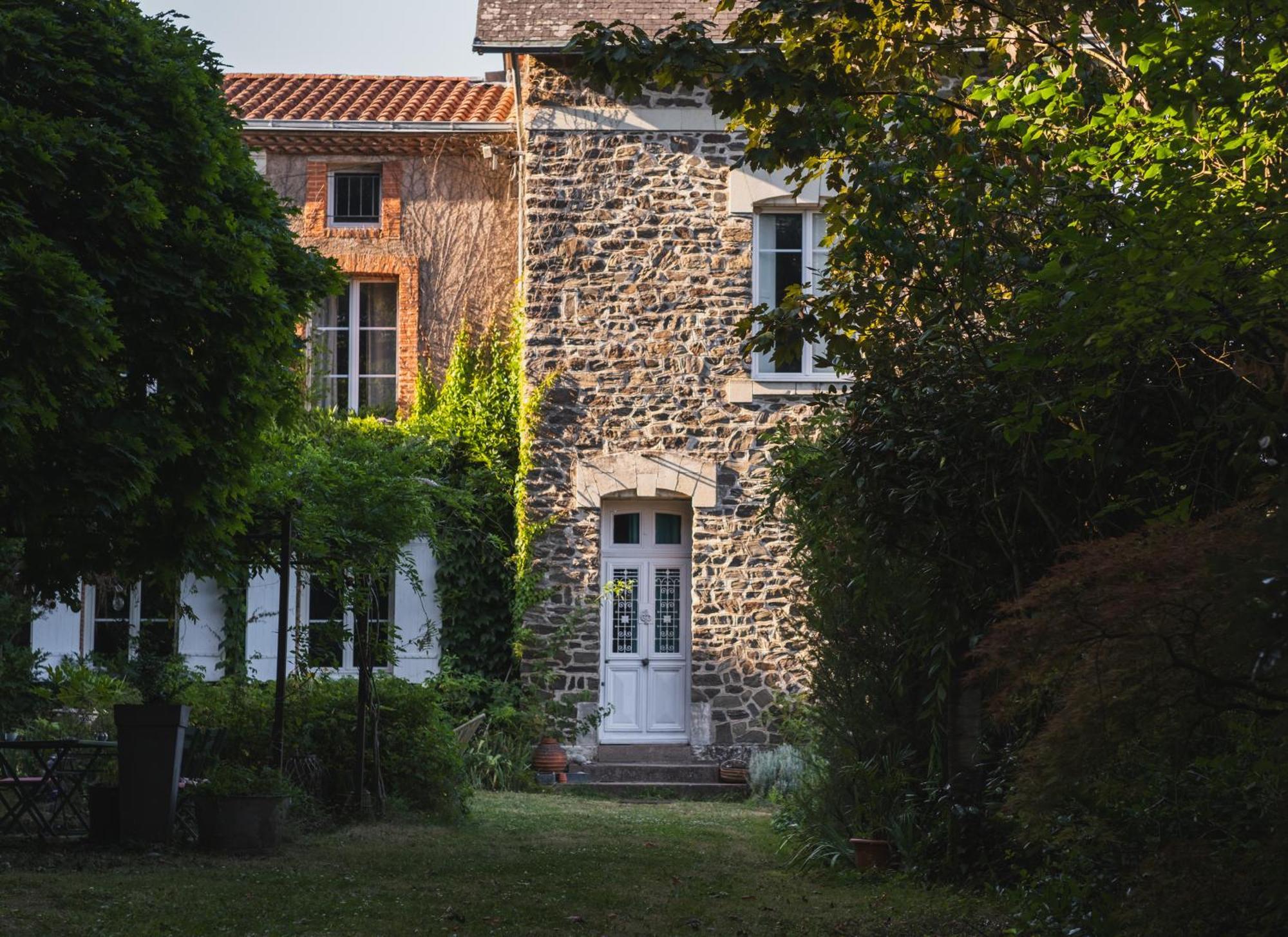 Montrevault Maison D'Hotes La Bien-Aimee المظهر الخارجي الصورة